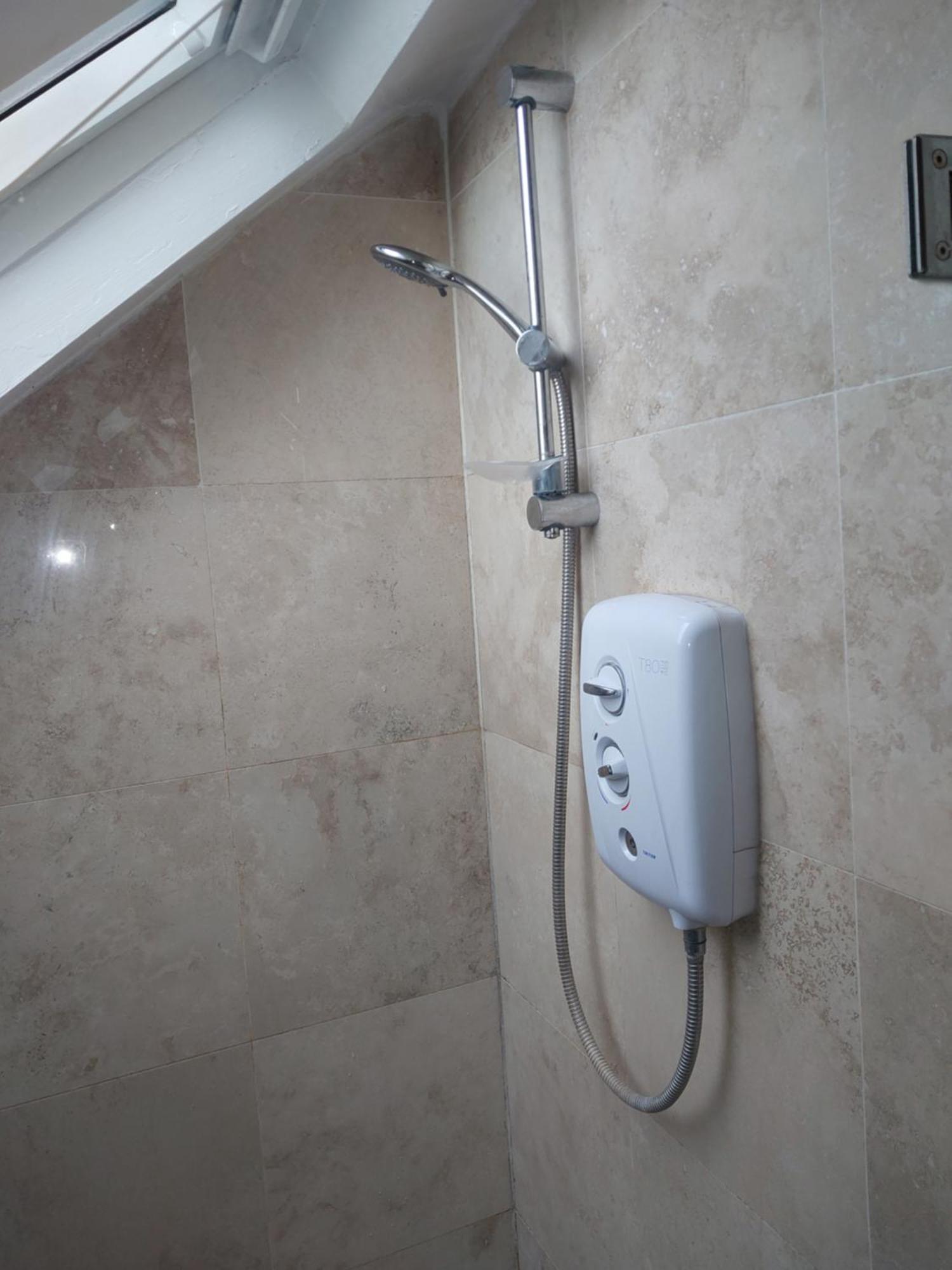 Joyful Room Rainham  Luaran gambar
